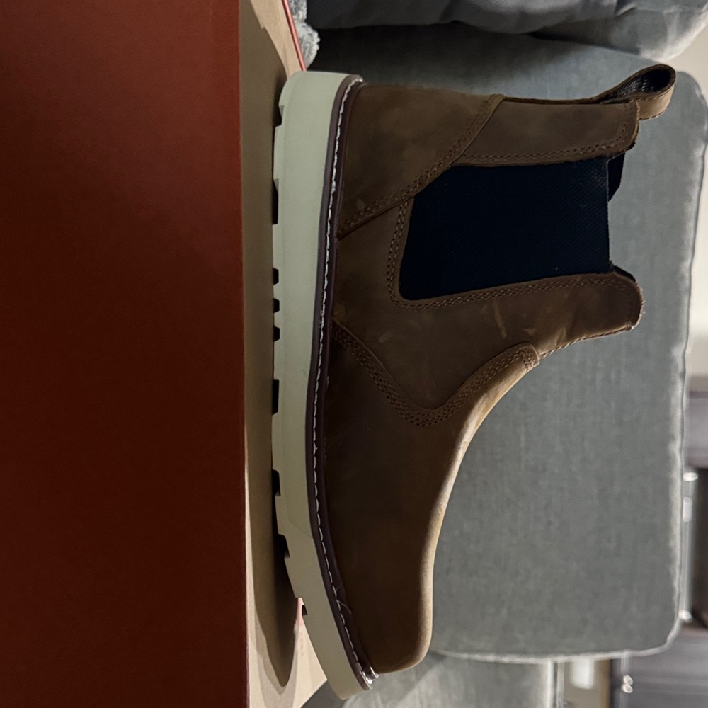 Men's Brown Soft Toe Brunt boot